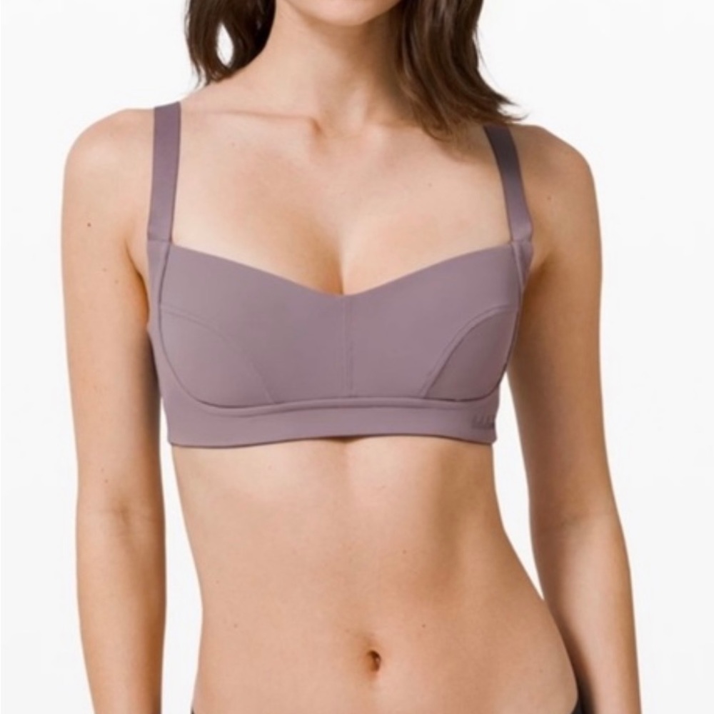 Lululemon bra L